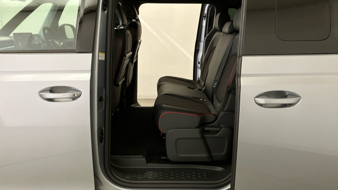 Volkswagen ID. Buzz 250kW GTX Pro 79kWh 5dr 4MOTION Auto Electric Estate - Image 25